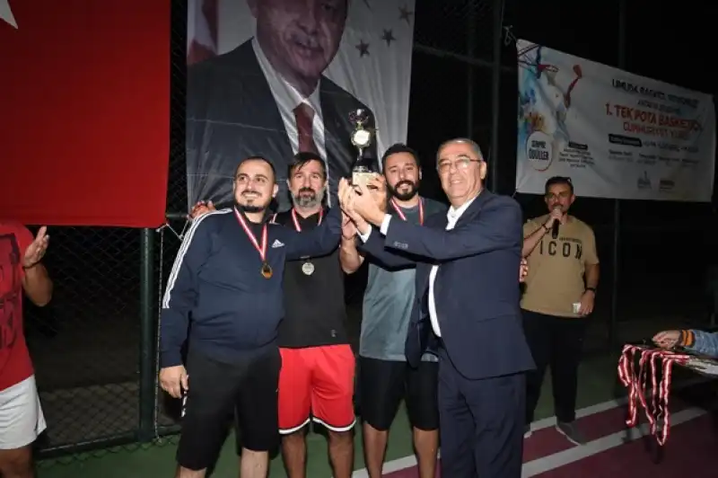 Antakya Belediyesinde Cumhuriyet Bayramı, Spor şenlikleriyle Kutlandı