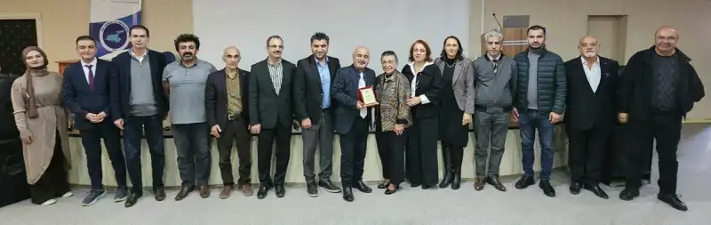Prof. Dr. Sedat Cereci'ye YYÜ’den Ödül