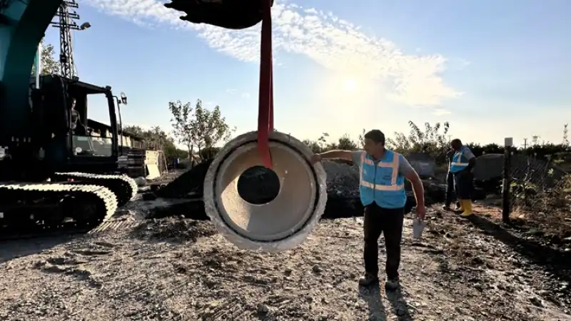 Erzin Bahçelievler’in Altyapı Ihtiyacı Karşılanıyor
