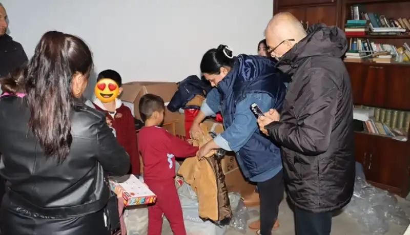 Gönüllü Hüda Doğan, Depremzedeler İçin Koşturmaya Devam Ediyor