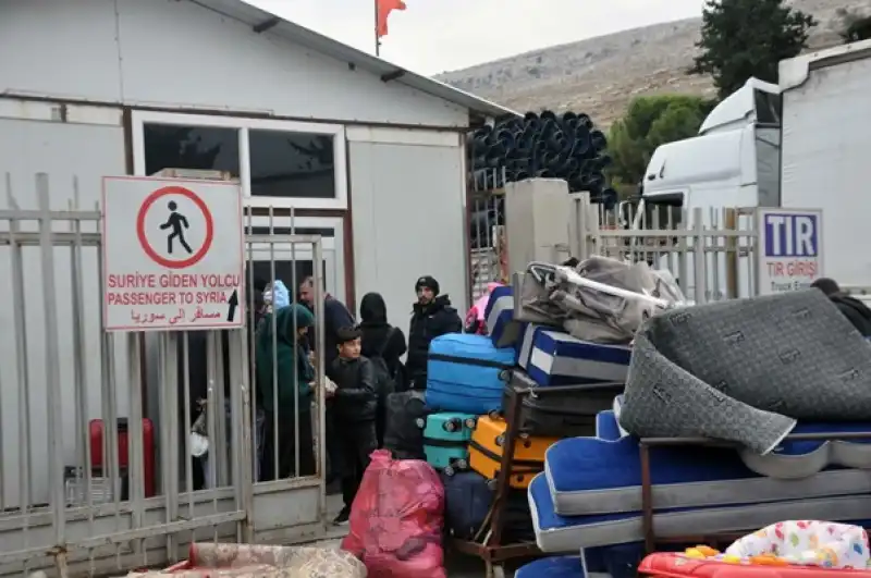 Suriyelilerin Hatay’dan Çıkışları Artarak Sürüyor
