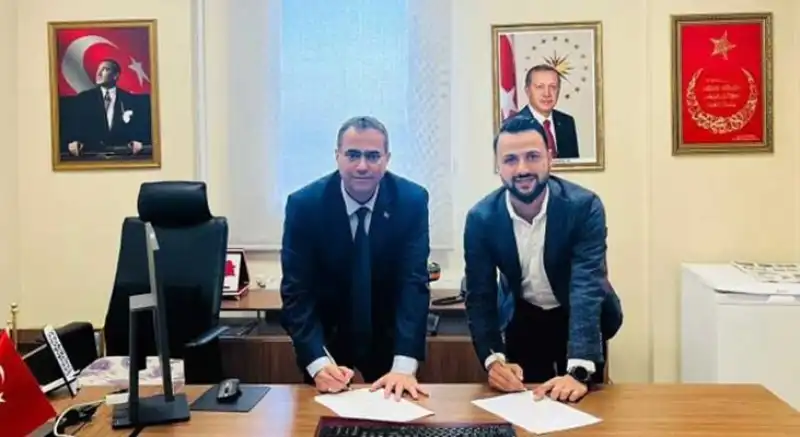 Beşiktaş, Hatay’daki Ortaokulları Yeşil Sahada Buluşturacak
