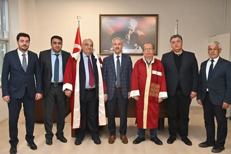 MKÜ Ziraat Fakültesi’nde Devir Teslim Töreni