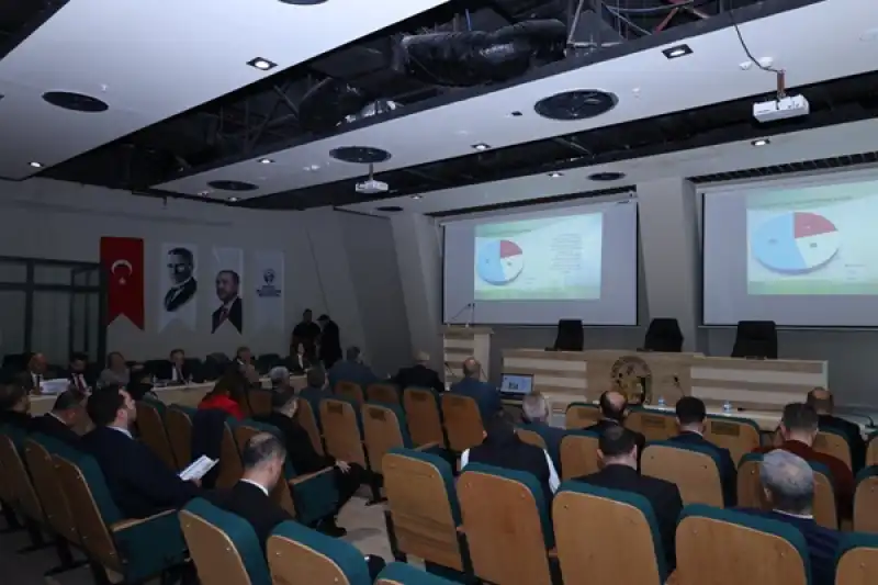 Başkan Öntürk, A Takımından Brifing Aldı