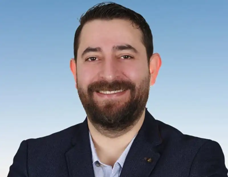 Başkan Emrah Karaçay' ın Yeni Yıl Kutlama Mesajı