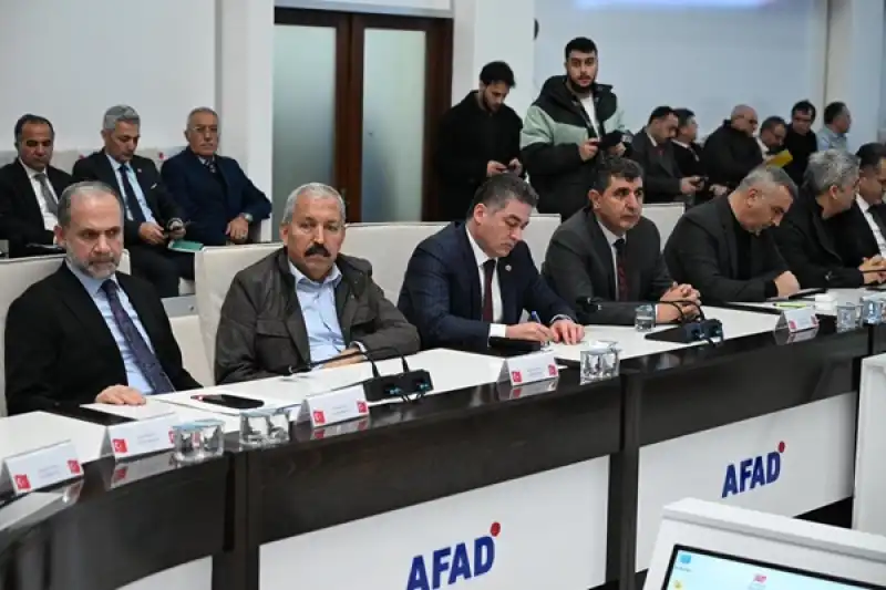 Öntürk Mullaoğlu’nun Bakan Kurum’a Geç De Olsa Teşekkür Etmesi Değerli!