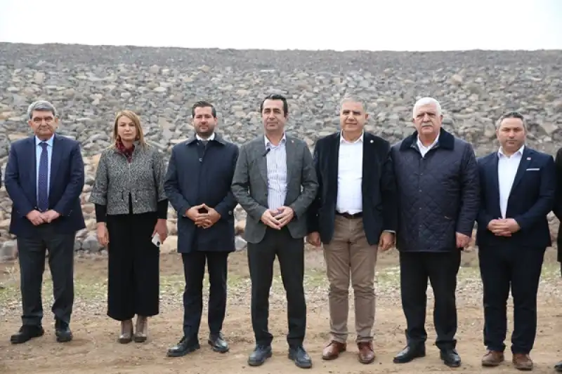 CHP Genel Başkan Yardımcısı Erhan Adem, Hatay'da Ziyaretlerde Bulundu