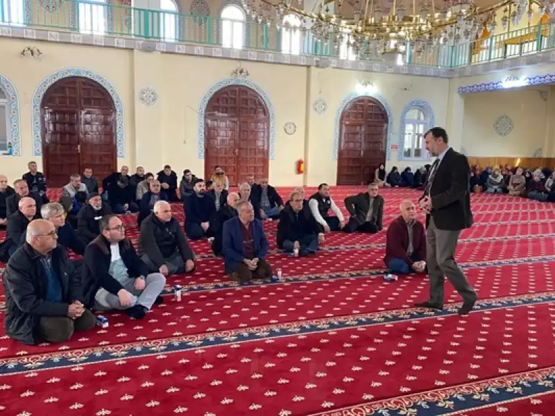 İl Müftüsü Mevlüt Topçu, Umre Yolcularıyla Bir Araya Geldi