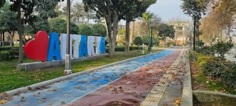 Antakya Vali ürgen Parkı Sessizliğe Büründü