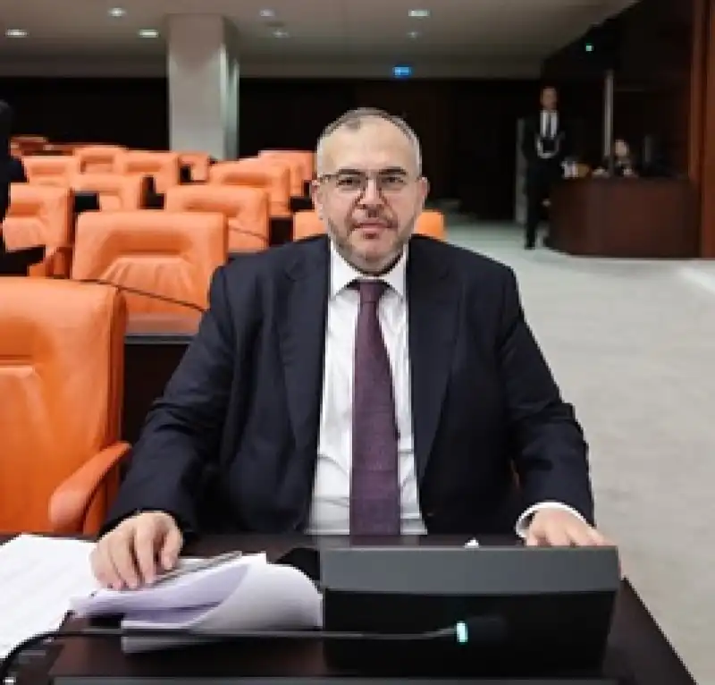 Gazetecilerin çalışma Koşulları Iyileştirilmeli