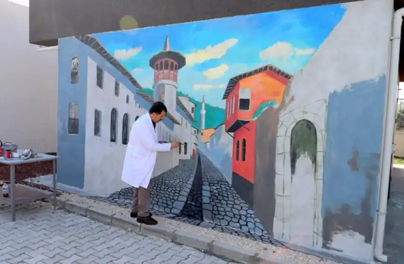 Eski Antakya, Yusuf Altunay’ın Fırçasından Duvara Taşındı
