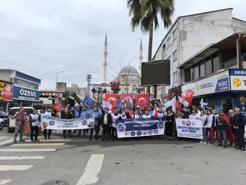 Kamu Emekçileri Ve Emekliler Alanlarda: İnsanca Yaşam Hakkı İçin İş Bırakıyoruz!