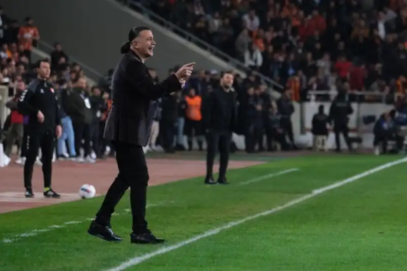 Murat Şahin: Daha Gidecek Çok Yolumuz Var