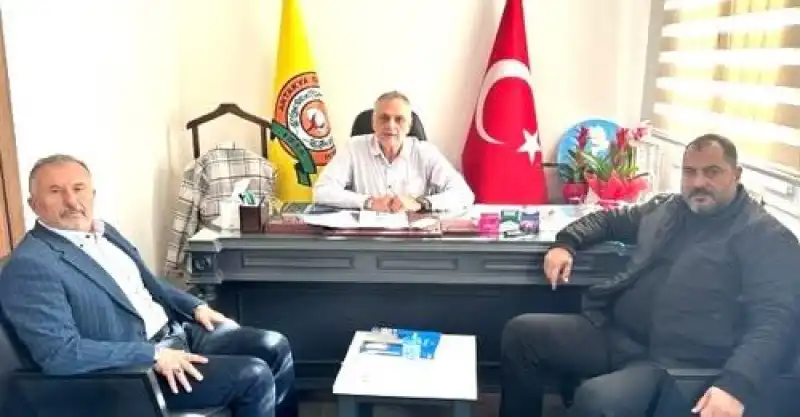 Hüseyin Tutar’dan Çinçin’e Ziyaret