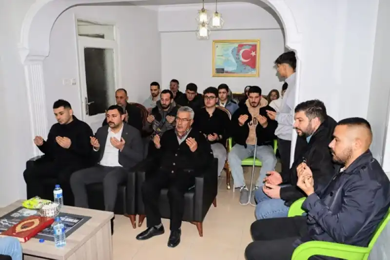 Ülkü Ocakları Hatay İl Başkanlığı Şehitler İçin Kuran Tilaveti Düzenledi