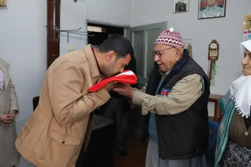 HBB’den şehit Polisin Baba Ocağına Ziyaret