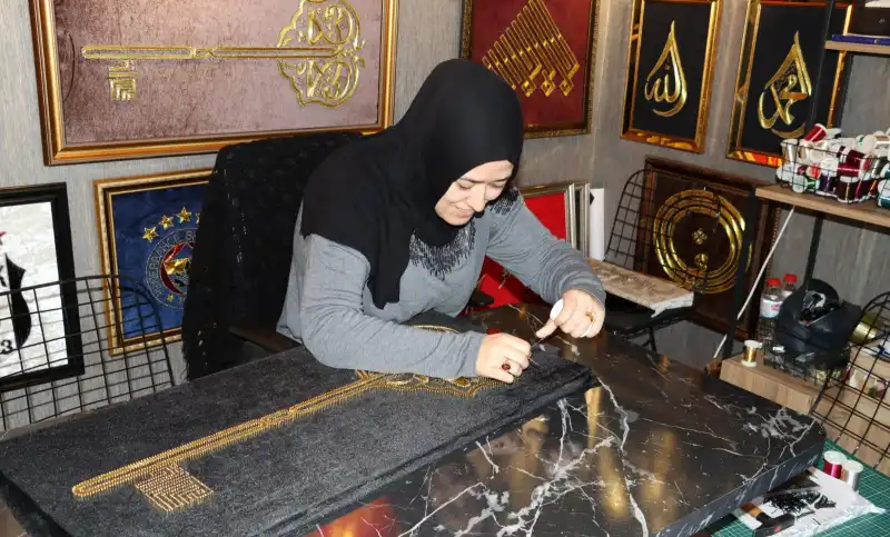 Çivi Ve Tellerle Nakşedilen Sanatın İnceliği: “Filografi”