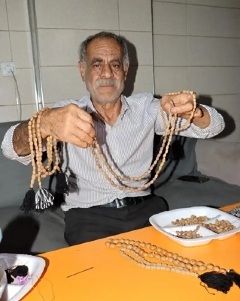 Zeytin Çekirdeğinden Tespihe: Doğanın Sanata Yolculuğu
