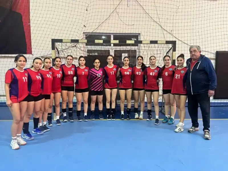 İskenderun Belediye Spor Kız Hentbol Takımı Türkiye Finallerinde