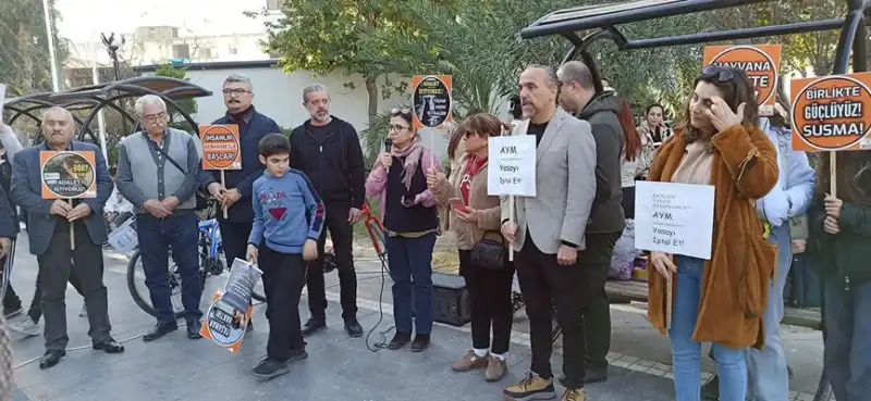 Hayvan Severlerden Yeni Yasaya Tepki!