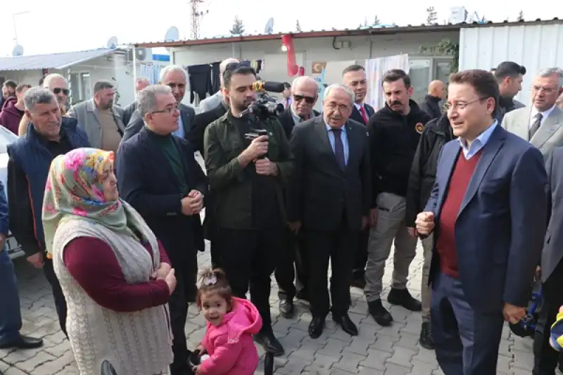 DEVA Partisi Genel Başkanı Babacan, Hatay'da Temaslarda Bulundu