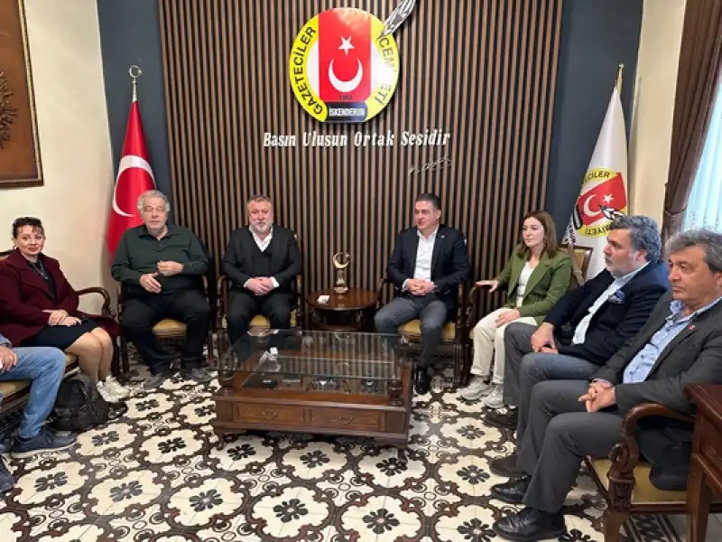 Servet Mullaoğlu İGC’yi Ziyaret Etti