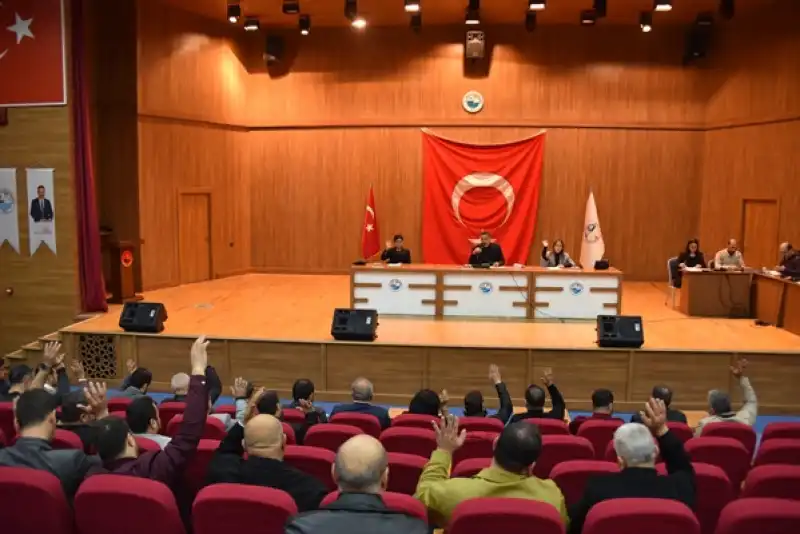 Arsuz Belediyesi’nden Geçici İşletme Ruhsatı Kararı! Esnafa Nefes Aldırdı 