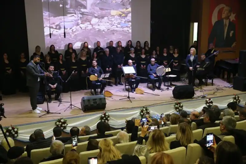 CHP Genel Başkanı Özel, Hatay'da Konser Ve Mevlit Programlarına Katıldı