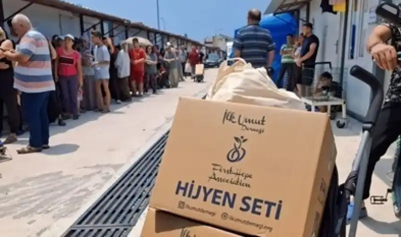 Deprem Bölgesinde Umudu Yeşerten Dernek: İlk Umut Derneği