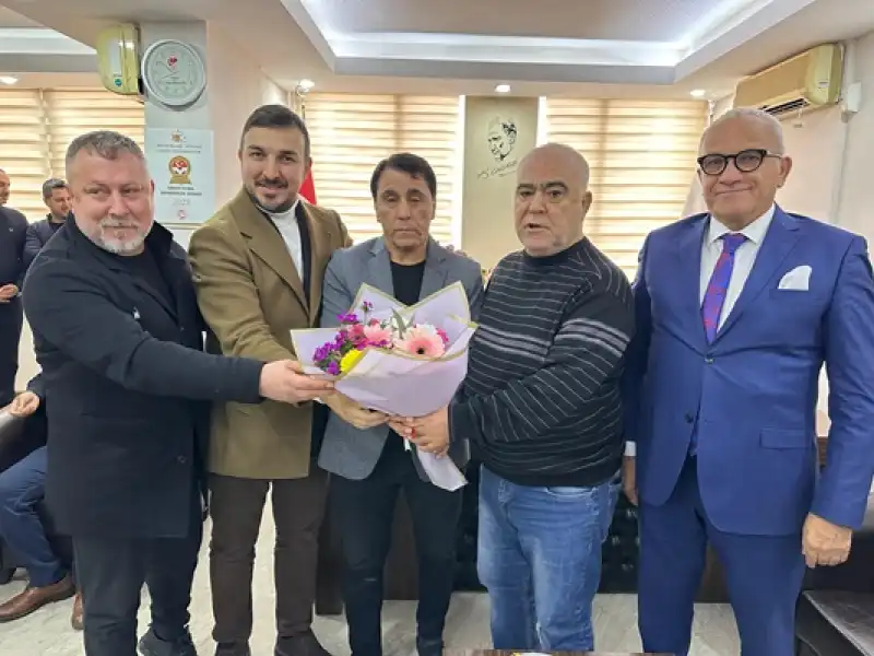 İskenderun İlçe Emniyet Müdürlüğünde Uzun Yıllardır Görev Yapan Ahmet Can Çelik, Yaş Haddinden Emekliliğe Ayrılıyor