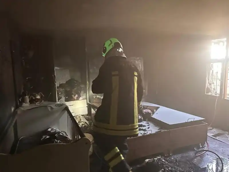 Hatay Kırıkhan'da Yangın çıkan Evde Hasar Oluştu