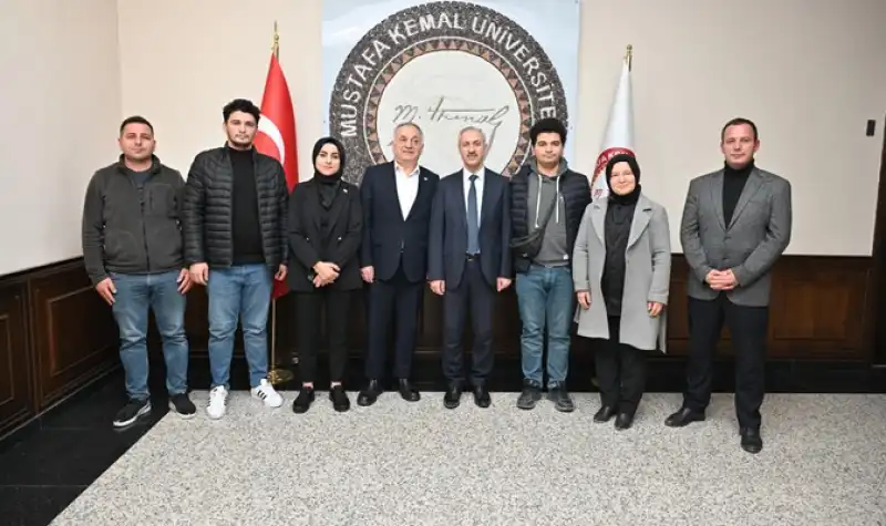 Türkiye Beyazay Derneği Ile Engelsiz Üniversite Kapsamında İş Birliği Protokolü 