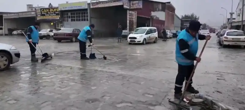 Antakya’yı Tertemiz Bir Hale Getirmek Için çalışıyoruz