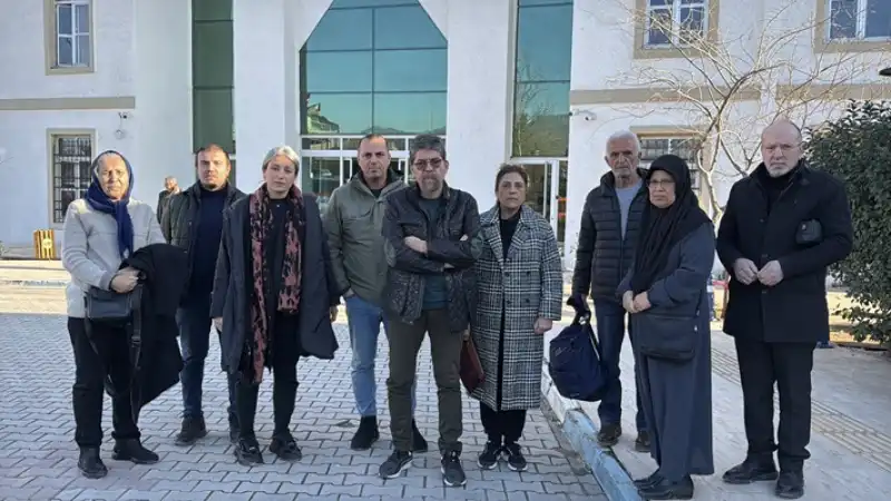 Hatay'da Kupik Apartmanı'nın Yıkılmasına Ilişkin 2 Sanığın Yargılanmasına Başlandı