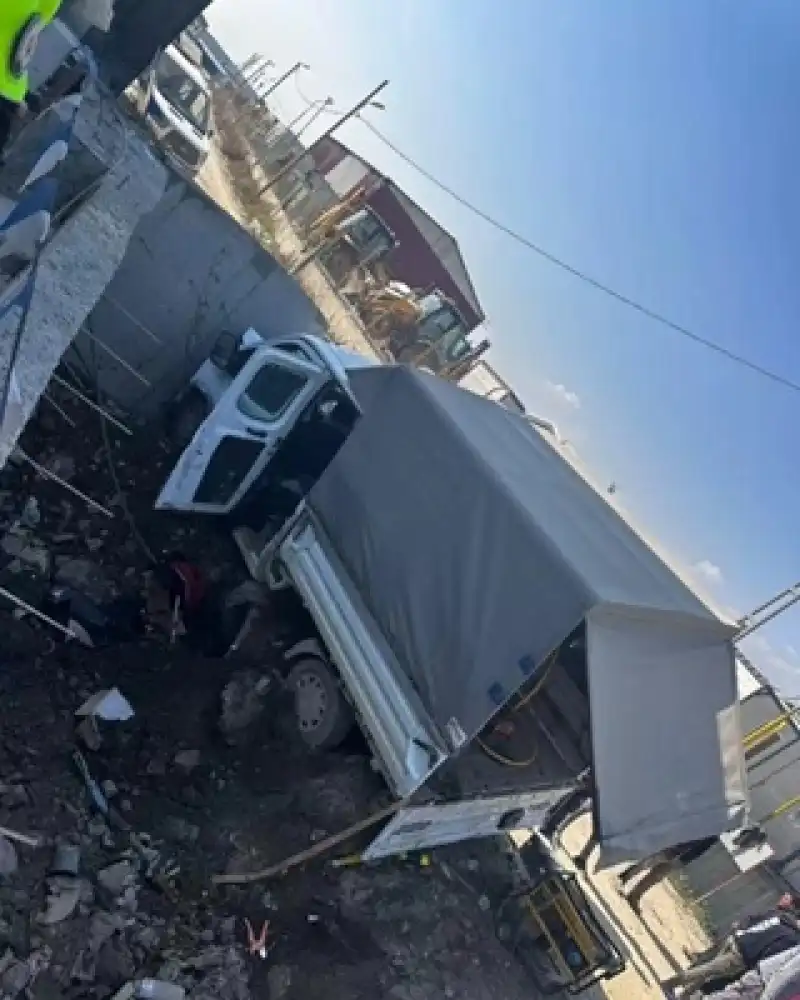 Antakya’da Pikap Kazası: 3 Yaralı