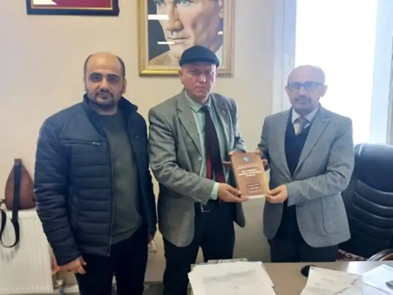 Ömer Solgun'dan Antakya İlçe Milli Eğitim Şube Müdürü Aksu'ya Ziyaret 