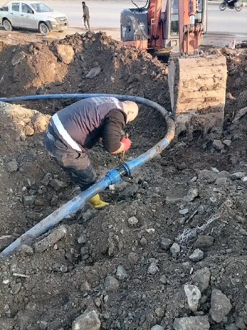 HATSU Arızalara Hızlı Müdahale Için çalışıyor Parsel Içinde Kalan Hatlar Deplase Ediliyor