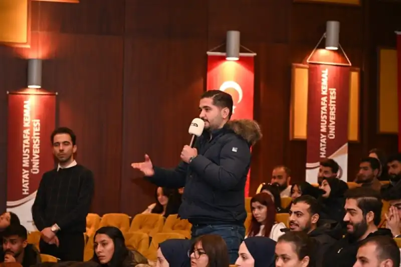 Rektör Öğrenci Buluşması: Öğrencilere Mikrofon Uzatıldı, Sorunlar Dinlendi