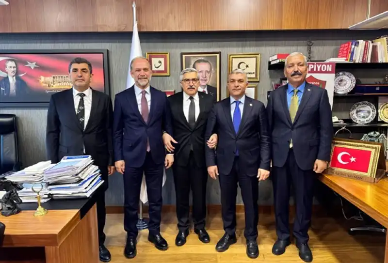 Hatay Milletvekillerinden Yayman’a ‘Hayırlı Olsun’ Ziyareti