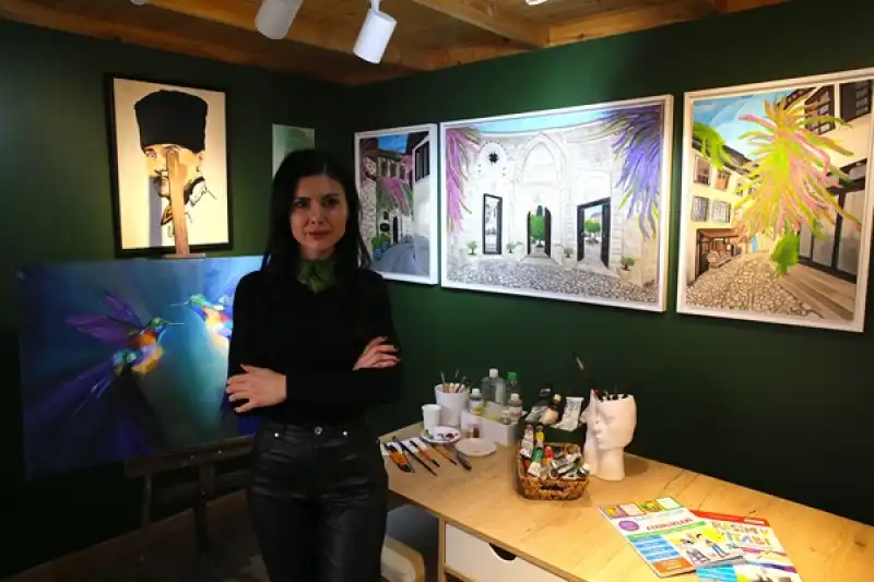 Hatay'ın Kültür Ve Sanat Çarşısı Depremde Atölyesi Yıkılan Ressama Umut Oldu