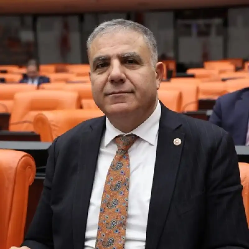 Çiftçinin Kredi, Vergi, Prim Ödemeleri Faizsiz Ertelensin