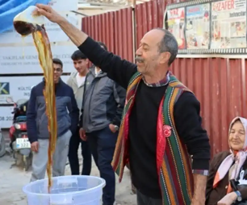 İftar Sofralarında Olması Gereken Bir Lezzet; ‘Meyan Şerbeti’