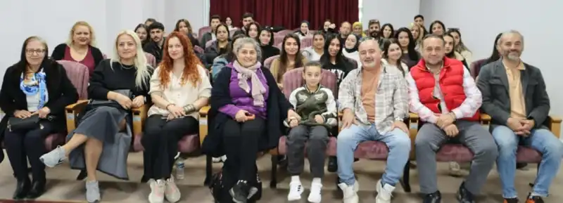 Prof. Dr. Cereci'nin Hatay Çocuk Oyunları Belgeseli Duygulandırdı