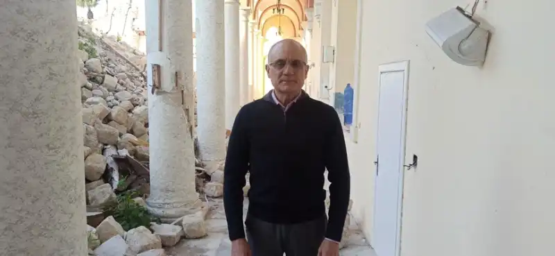 İskenderun’daki Katolik Kilisesi Yeniden Ayağa Kalkıyor