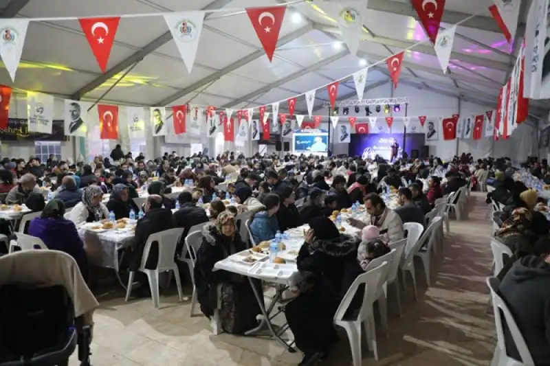 HBB’nin Kardeşlik Sofrası Reyhanlı’da Kuruldu 
