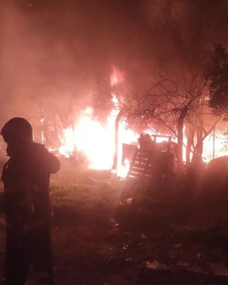 Hatay Arsuz'da Evde çıkan Yangın Söndürüldü 