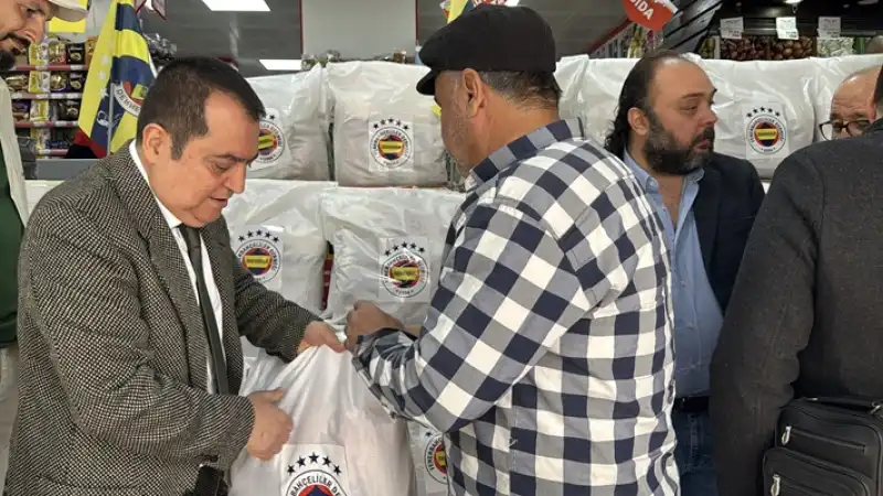 İskenderun Fenerbahçeliler Derneğinden Afetzedelere Ramazan Yardımı