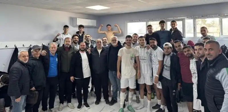 Sümerspor’da Galibiyet Sonrası Soyunma Odasında Sevinç Vardı