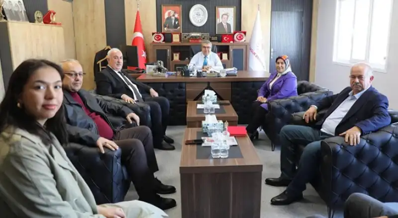 Yeşilay Hatay Şubesi’nden Il Müdürü Sönmez'e Ziyaret