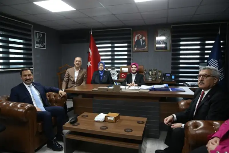 Aile Ve Sosyal Hizmetler Bakanı Göktaş, Hatay'da Ziyaretlerde Bulundu